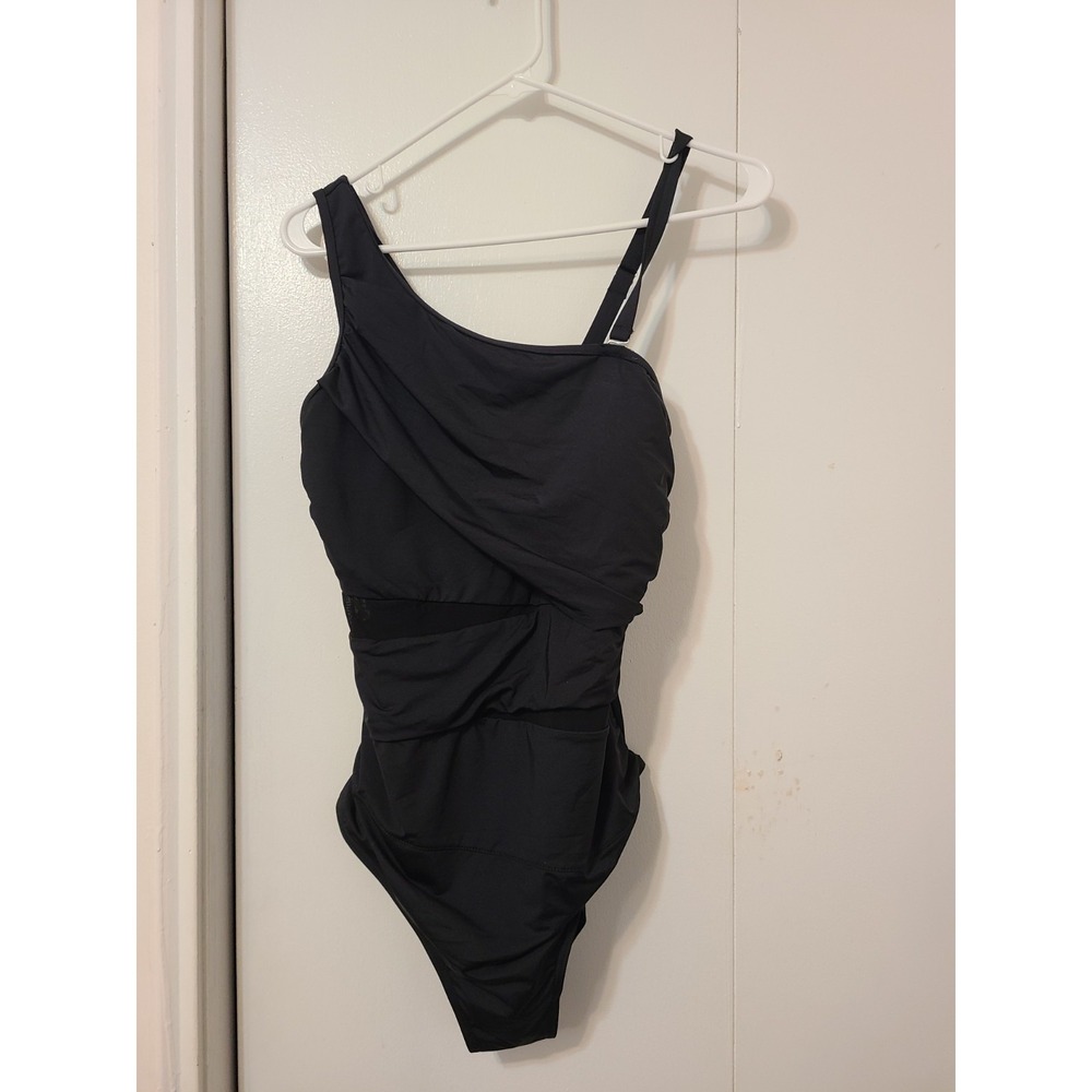 Aqua Eve Black One-piece Plus-Size Swimsuit In Size 14W. NWT